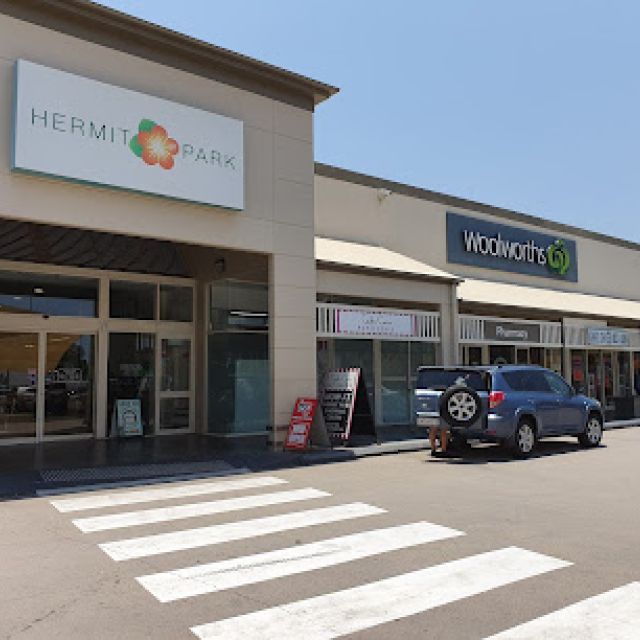 Woolworths Hermit Park